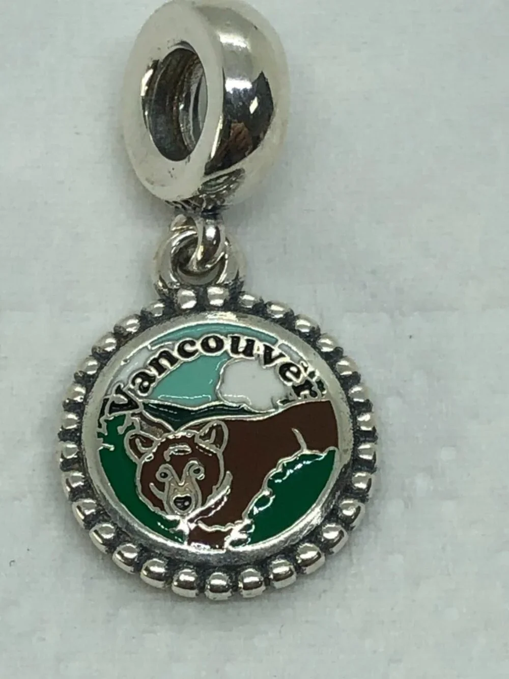 ✨ ✨ PANDORA Vancouver Bear Dangle Charm Chattanooga TN travel Charm